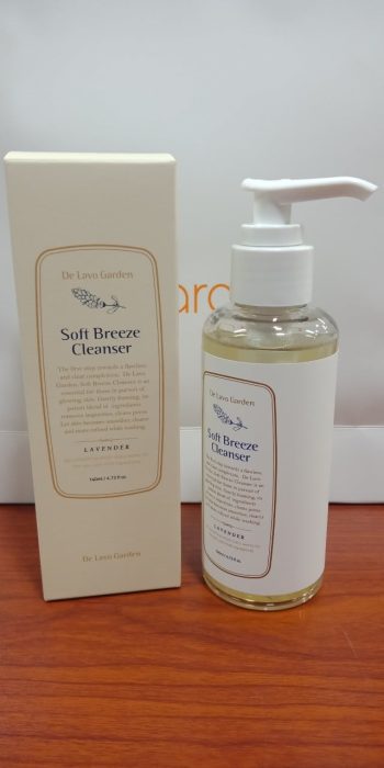Soft Breeze cleanser